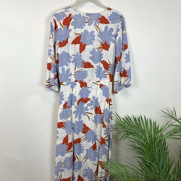 L*Space Kellen Dress Tie Front Blue Floral Beach Summer Resort Small Cutout - Picture 8 of 13